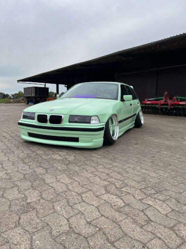 Camber - To_Hell 25.07.2026 / Fahrzeugticket / Bewerbungs-ID a7e2e136-b767-4374-a426-8cb63e3c1f45